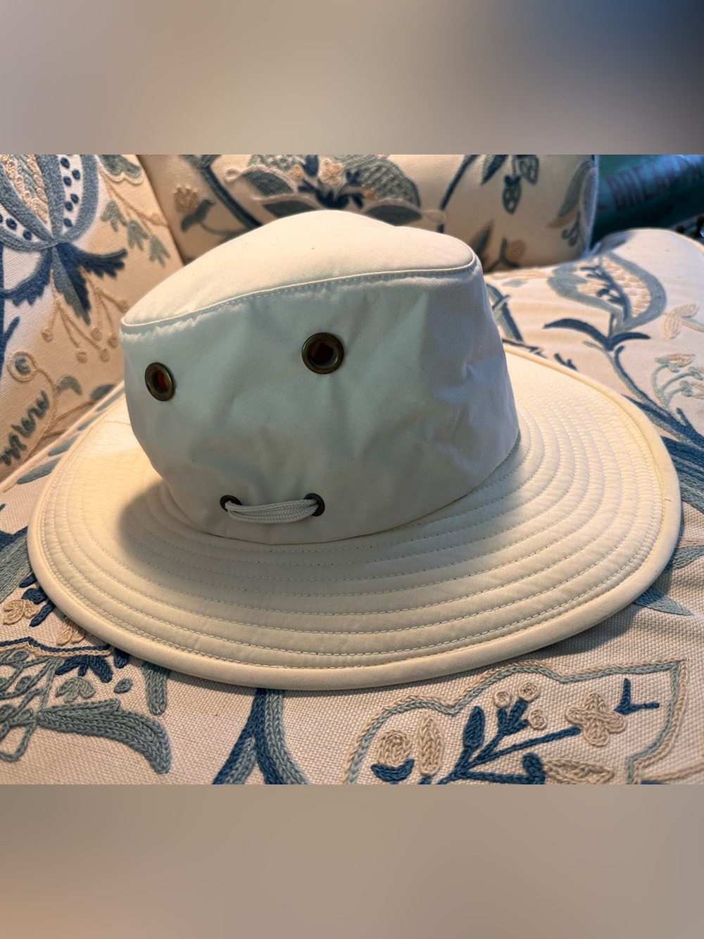Tilley Hat. Size S/M